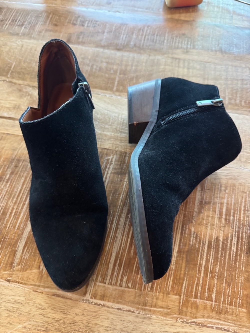 Lucky Brand LP Fenley Black Suede Leather Ankle Boots Size 7 1/2 in EUC
